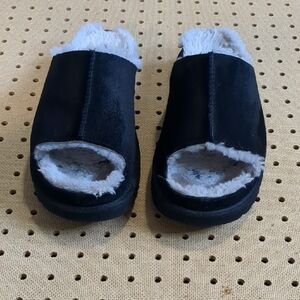 Ugg Women's Greenport Black Slides